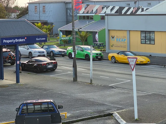 AA Westport